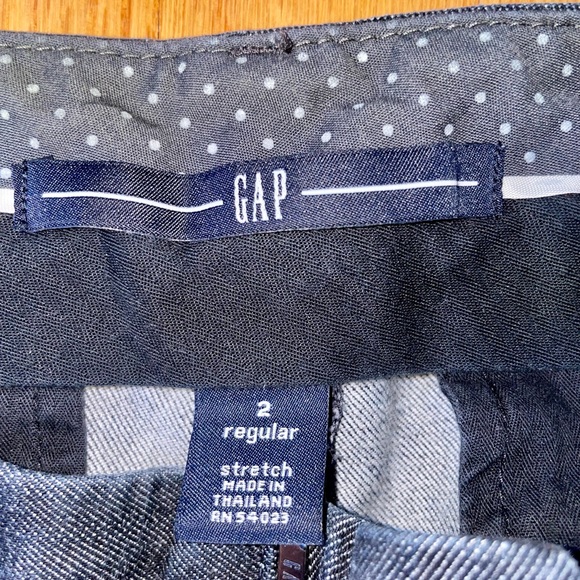 Gap, dark washed, flat front, straight legged jeans: Size 2 - Picture 3 of 4
